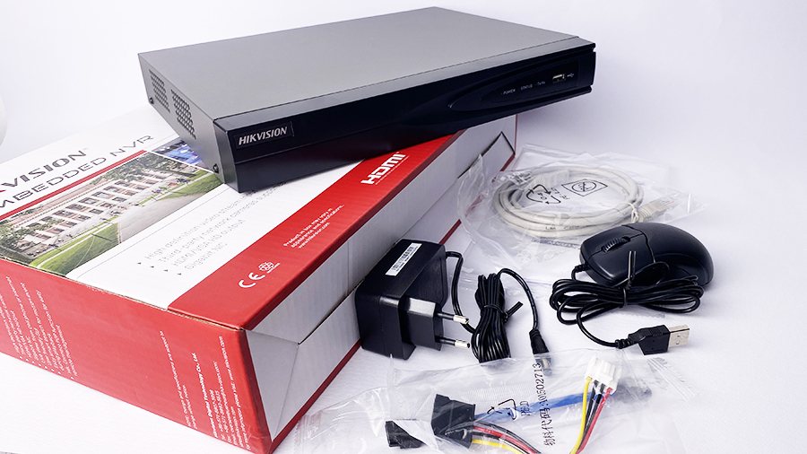 Регистратор DS-7616NI-Q1