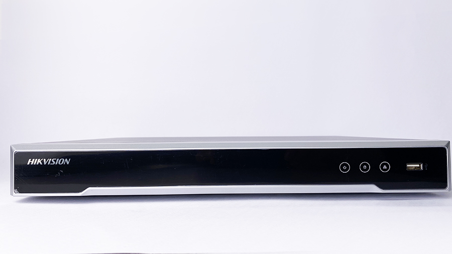 IP видеорегистратор Hikvision DS-7608NI-K2/8P